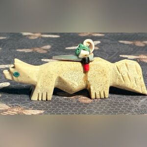Vintage Handcrafted Stone Zuni Badger Fetish